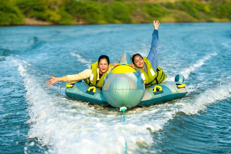 Vietnam Beach Escape: 14 Days of Coast, Islands & Scenic Highlights