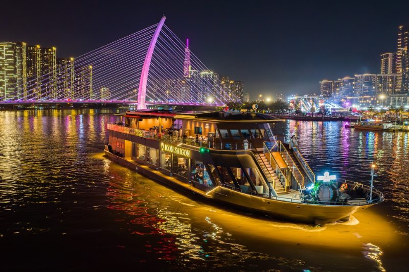 The Best Love of Vietnam: 9 Days across Hanoi, Danang & HCMC