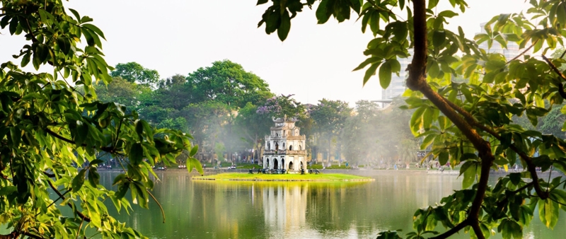 A peaceful morning in Ho Guom, Hanoi