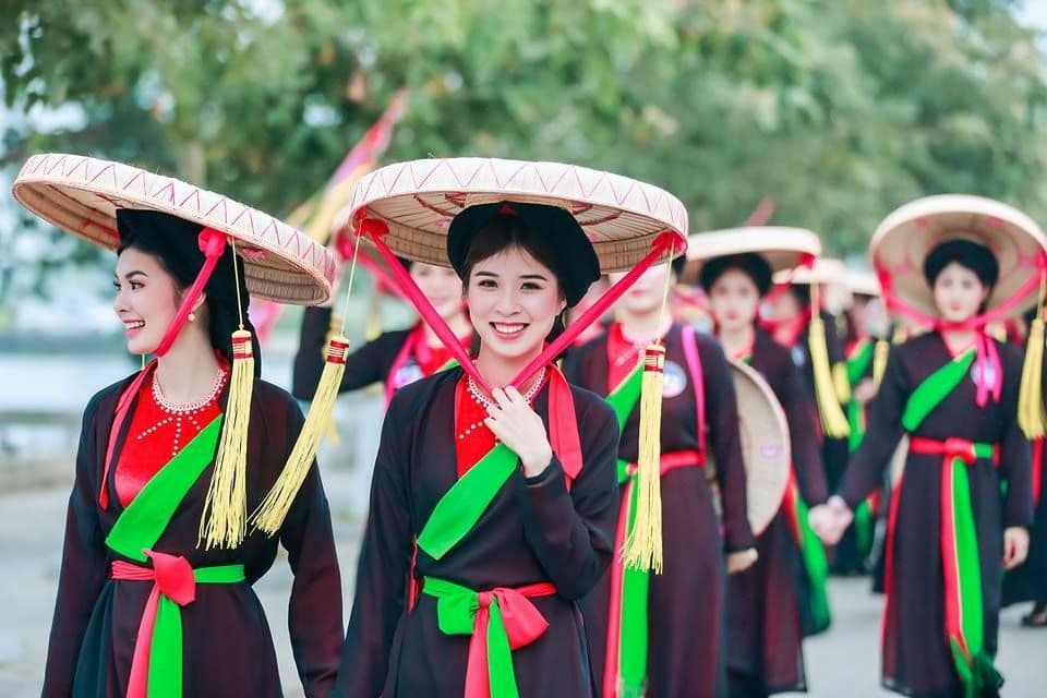 Traditional costumes in Vietnam