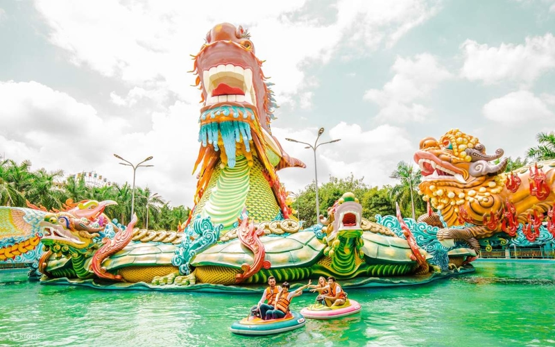 BBC Magazine (UK) listed Suoi Tien among the 7 most unique theme parks worldwide