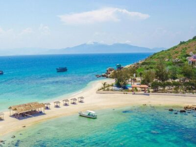 8D Vietnam Island and Beach Escape in Da Nang and Phu Quoc