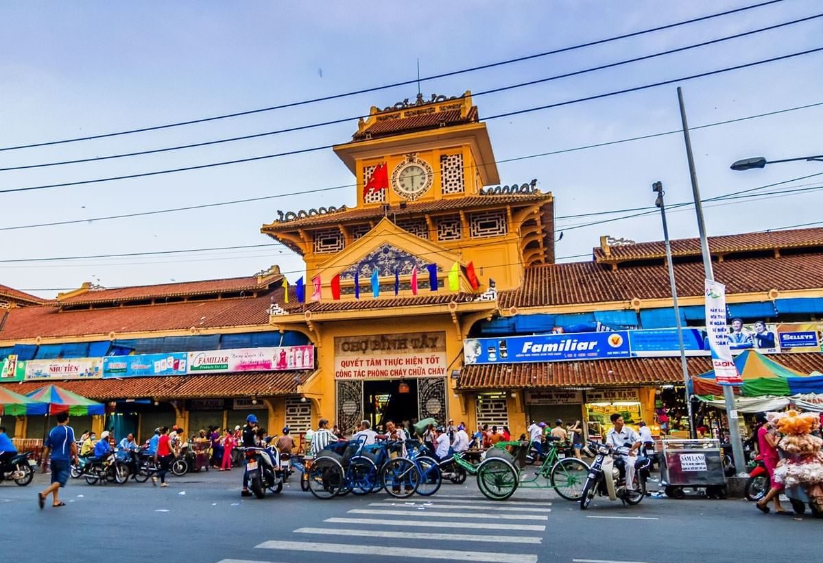 cho binh tay market saigon