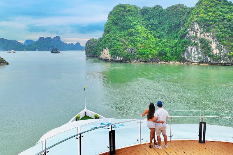 Enchanting Vietnam: A Romantic 8-Day Journey from Hanoi to Da Nang - Hoi An