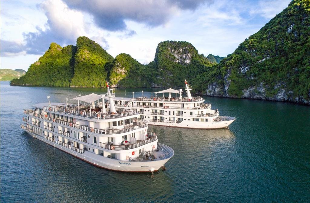 Paradise Elegance Cruise in Halong Bay: 2024 Reviews