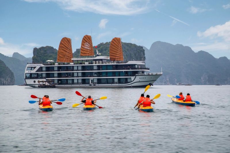 The Great Family Explorer: 7 Days of Wonders From Ho Chi Minh to Halong