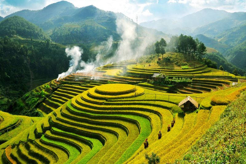 Vietnam Family Memories: Hanoi, Sapa, Halong Bay & Da Nang