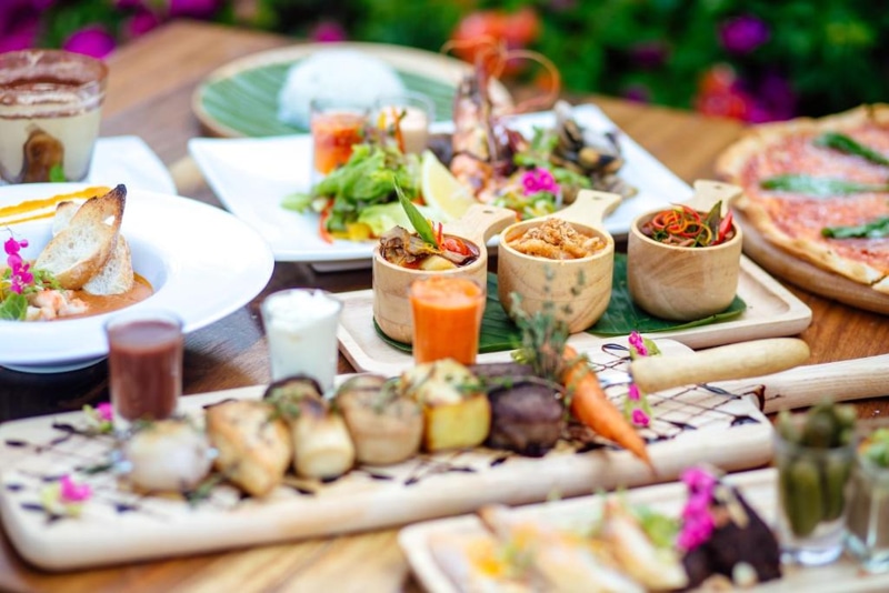 Food in Secret Garden Otres Beach