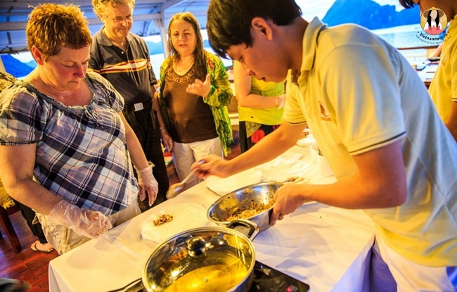 Oriental Sails Cruise cooking class