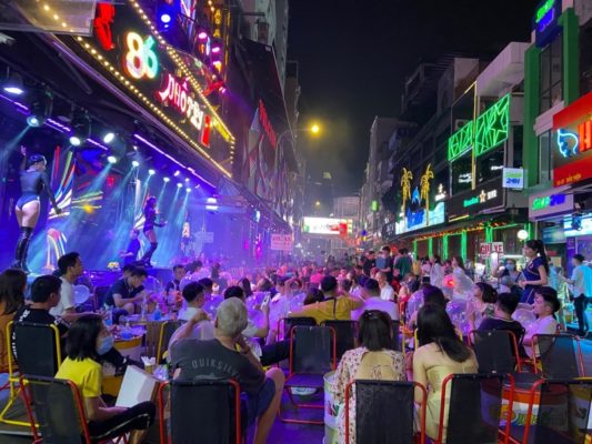 ho-chi-minh-city-nightlife