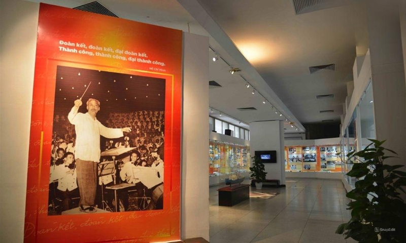 Ho Chi Minh Museum Offers an Intensive Historical Experience