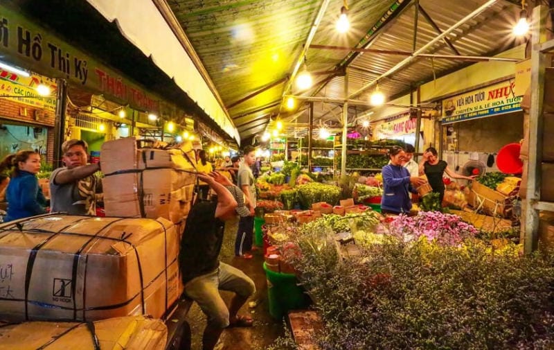 Vietnam night markets