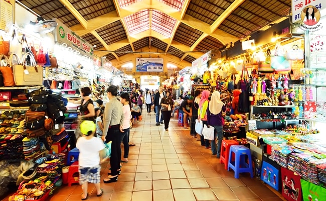 Inside Ben Thanh Market