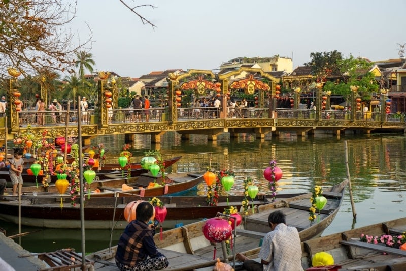 Boat trip on Thu Bon River