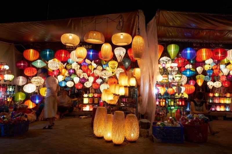 Lantern Market