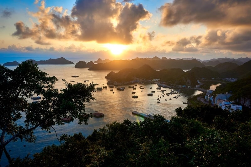 Cat Ba island