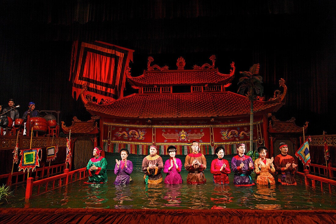thang long water puppet theater