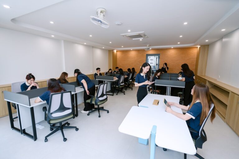 Vietnamtour.in operations team at work in the Seni World Travel office in Cau Giay, Hanoi