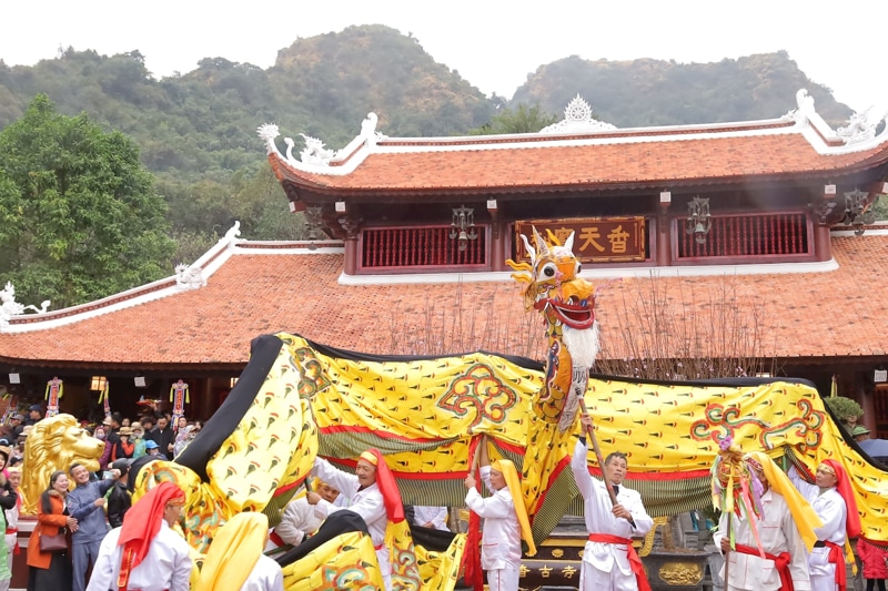 Perfume Pagoda Festival Opening