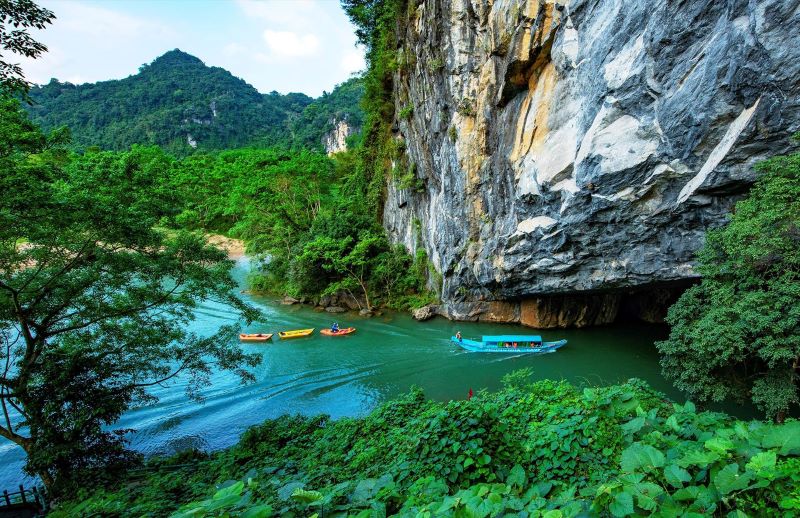 caves-in-vietnam-phong-nha-ke-bang