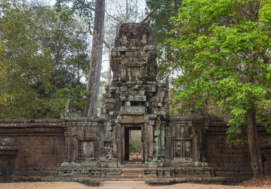 Royal Palace of Angkor Thom (Preah Barom Reach Veang)