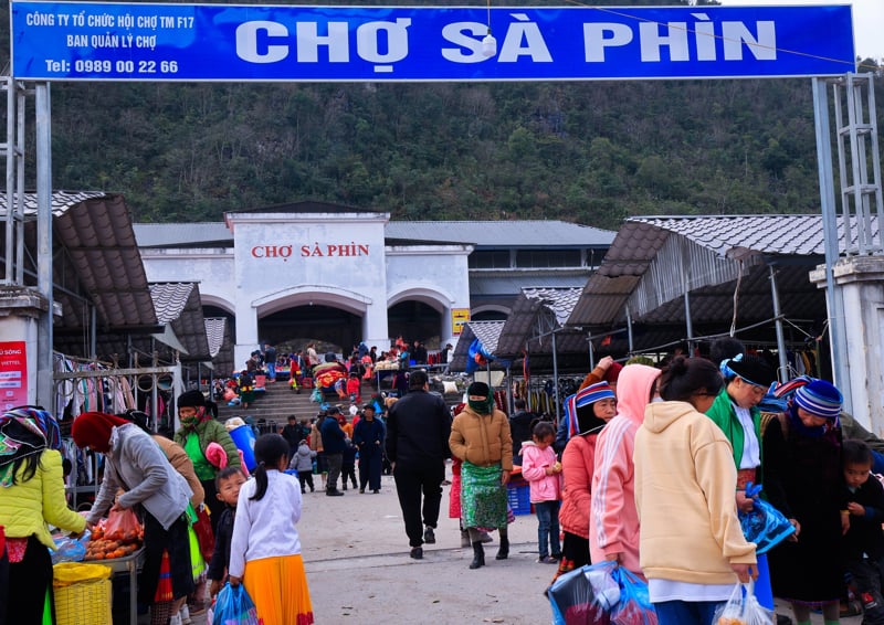 Sa Phin Market in Ha Giang