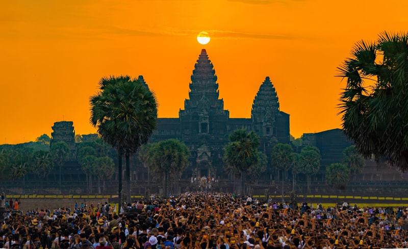 Sunrise in the Angkor Wat