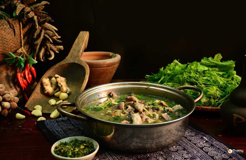 Thắng cố (an ethnic stew) is the Ha Giang speciality