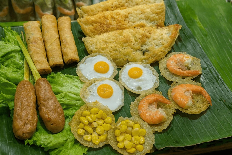 Try Vietnamese Special Local Food