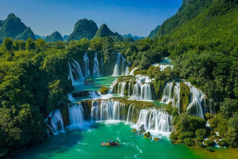 Ban Gioc waterfall