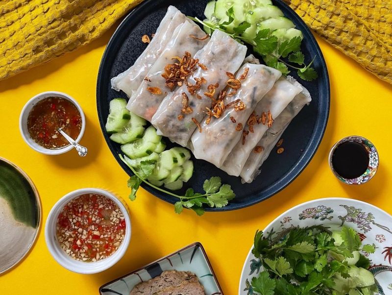 Vietnamese Steamed Rice Rolls