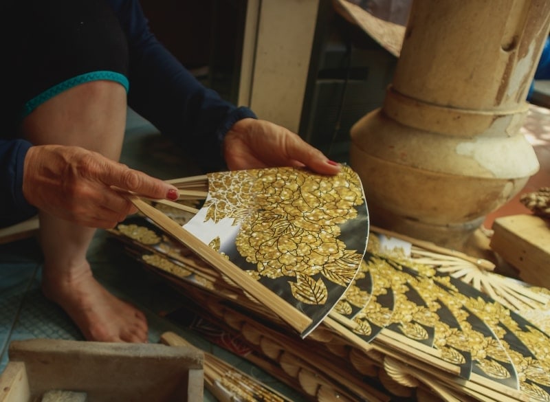 Chang Son Paper Fan Village