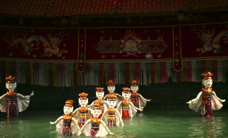 Water puppets