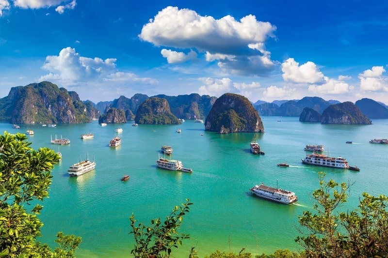 Day 3: Halong Bay excursion (B, L) - Joint in tour
