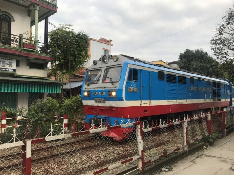 hanoi to nha trang by train