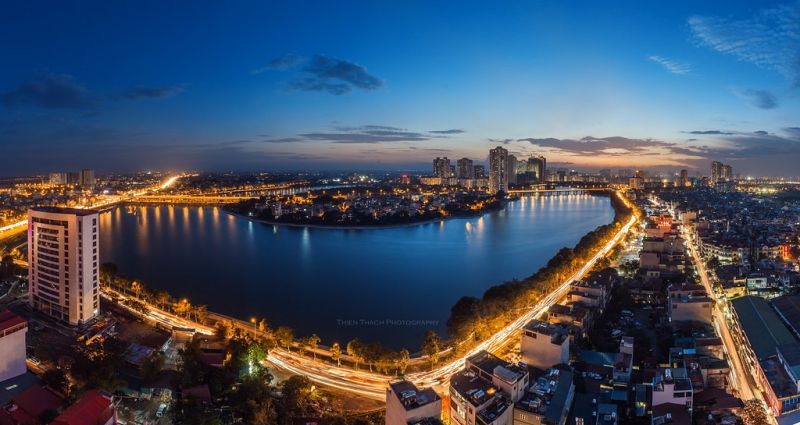 Linh Dam Lake