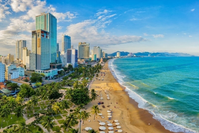 Danang - Fly to Nha Trang (B)