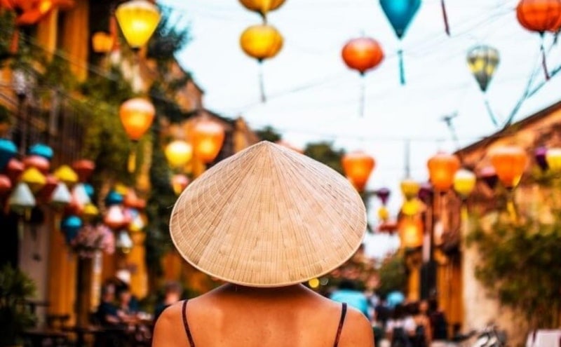 Top 10 Things to Buy in Hoi An &#8211; Shopping in Hoi An in 2024