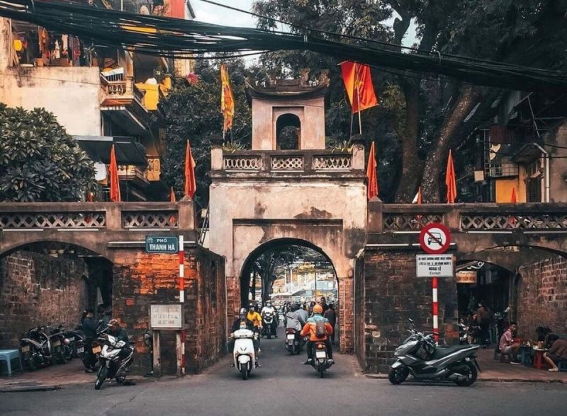 O Quan Chuong Gate