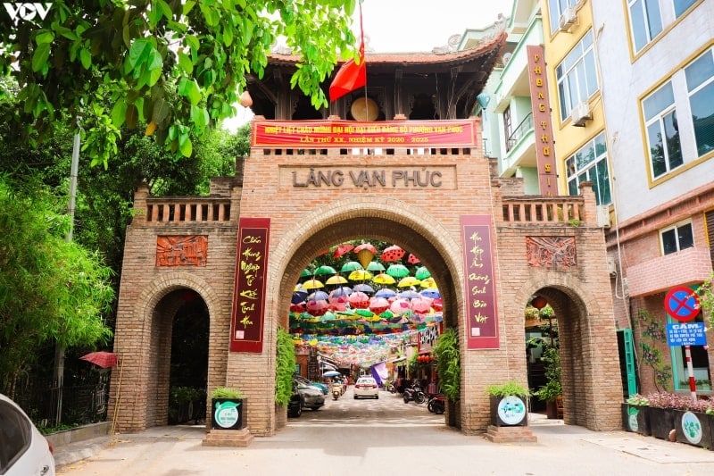 Van Phuc Silk Village