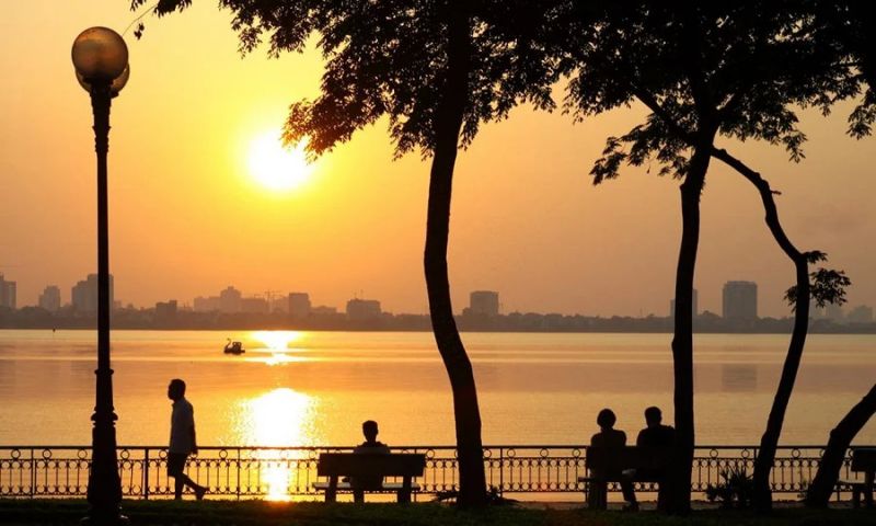 a road near West Lake with Korean style