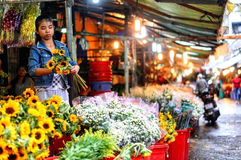 Ho Thi Ky Flower Market