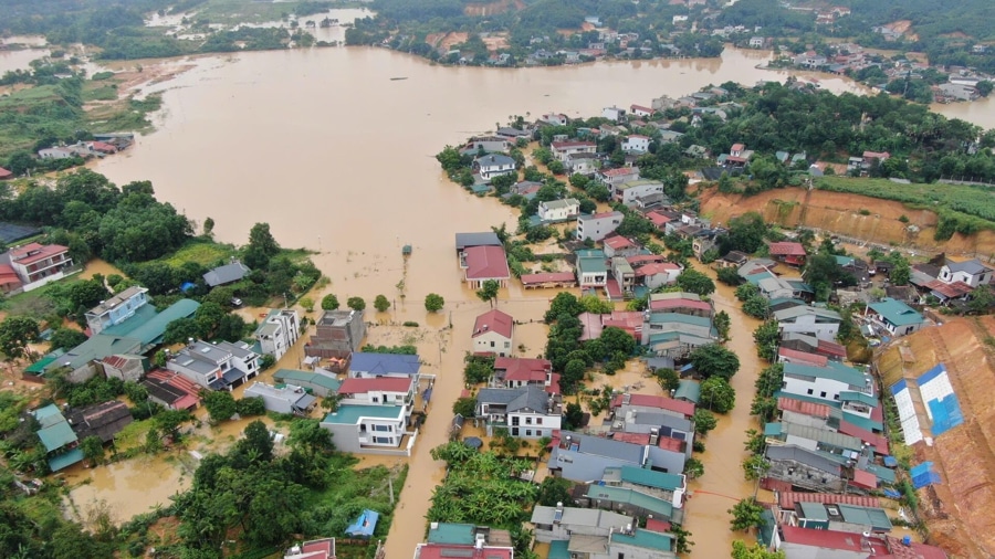 Floods in Phu Yen (Dak Lak now)