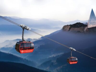 Northern Wonders: Hanoi, Sapa Peaks & Halong Cruise