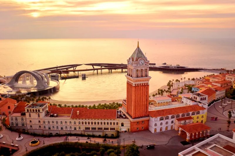 Day 10: Phu Quoc - Sunset Town - Kiss Bridge (Private Tour) (B)