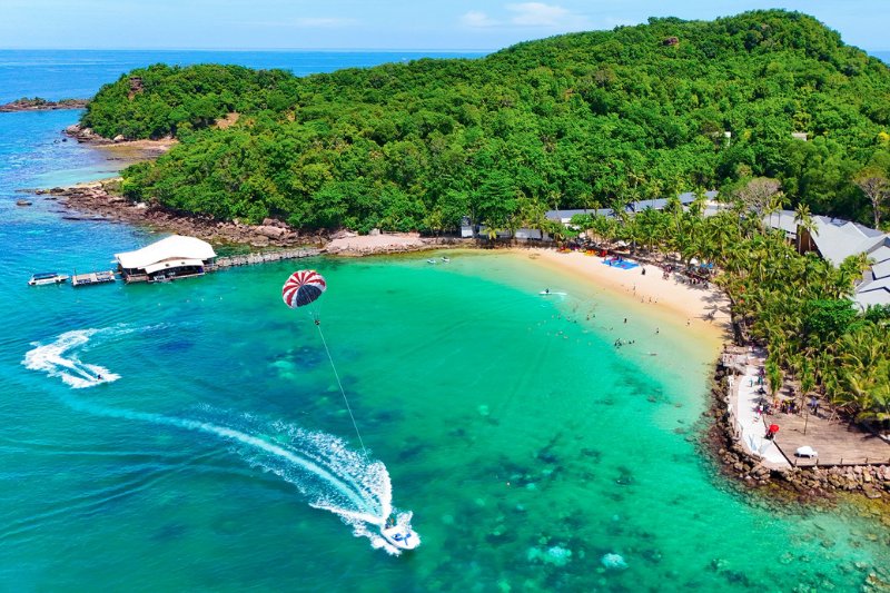 Day 12: Phu Quoc - 4-Island Tour with Cable Car (Private Tour) (B, L)
