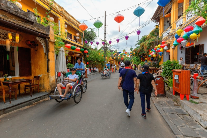 Day 2: Da Nang - Hoi An Ancient Town 
