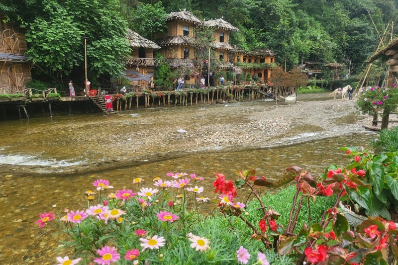 Day 2: Sapa Arrival - Cat Cat Village (Private Tour) (B)