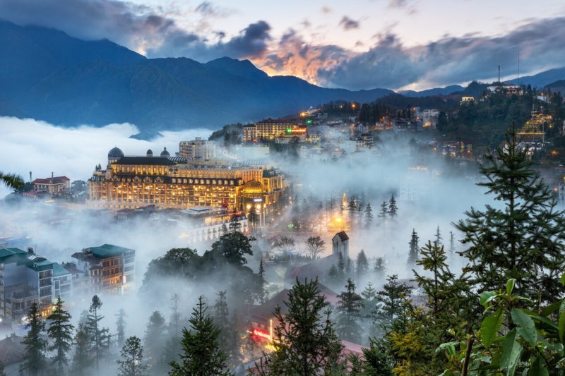 Day 2: Hanoi - Sapa - Cat Cat Village (B, L, D) - Joint in Tour