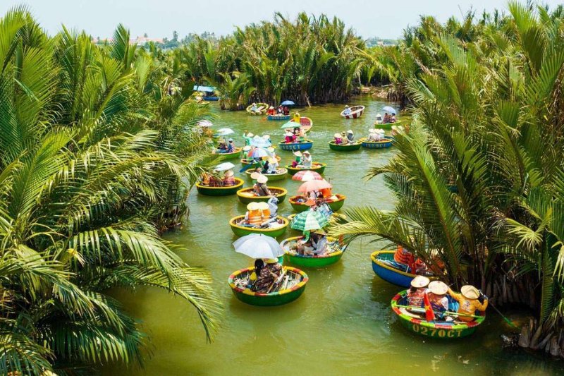 Day 4: Da Nang - Cam Thanh Coconut Jungle - Hoi an City Tour - Drop Flower Lantern (Private Tour) (B)